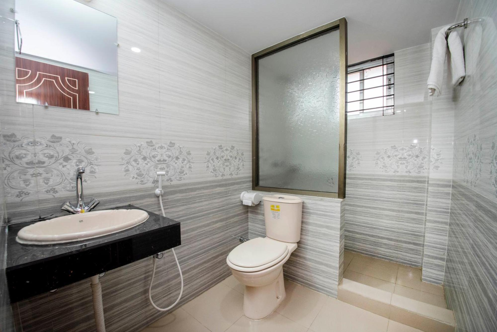 Hotel Ali Plaza シレット エクステリア 写真